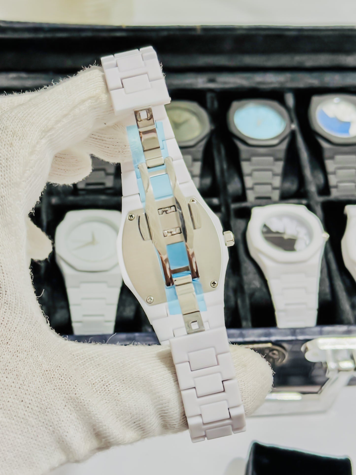 White Arabic Aura Watch - Dual Black & White Dial