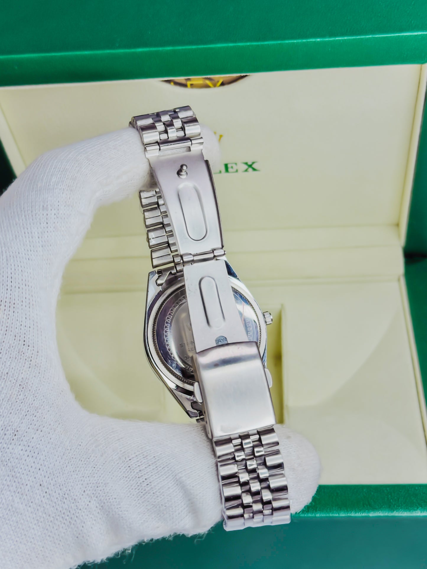 Rolex Date Just Silver - Diamond Bezel