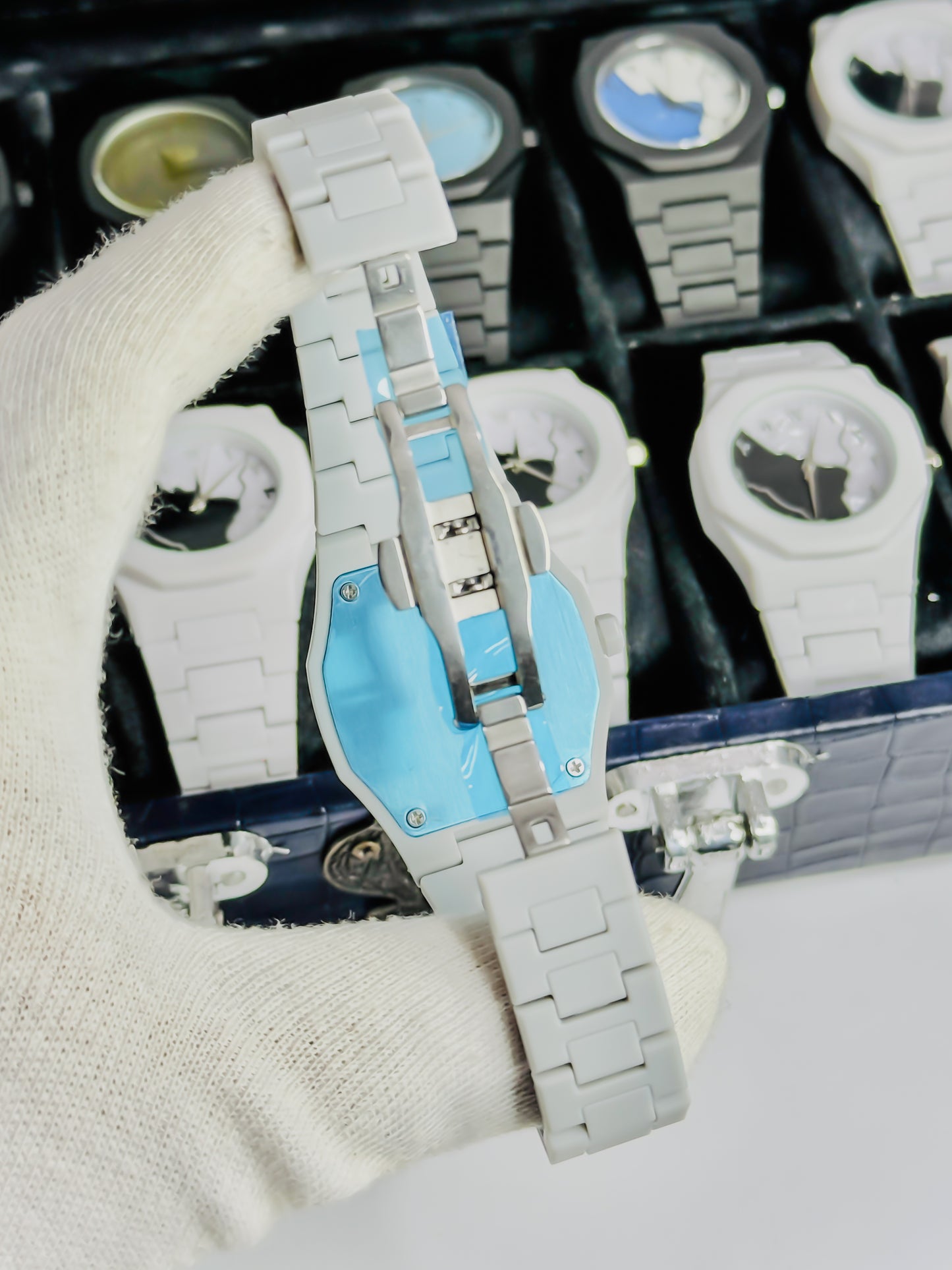 Grey Arabic Aura Watch