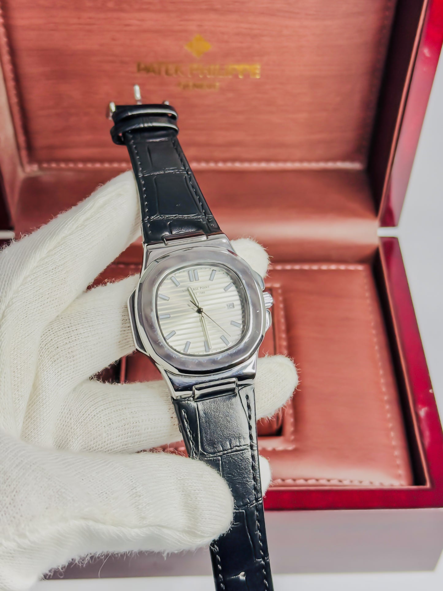 Universe Point Premium Silver - Black Strap Edition