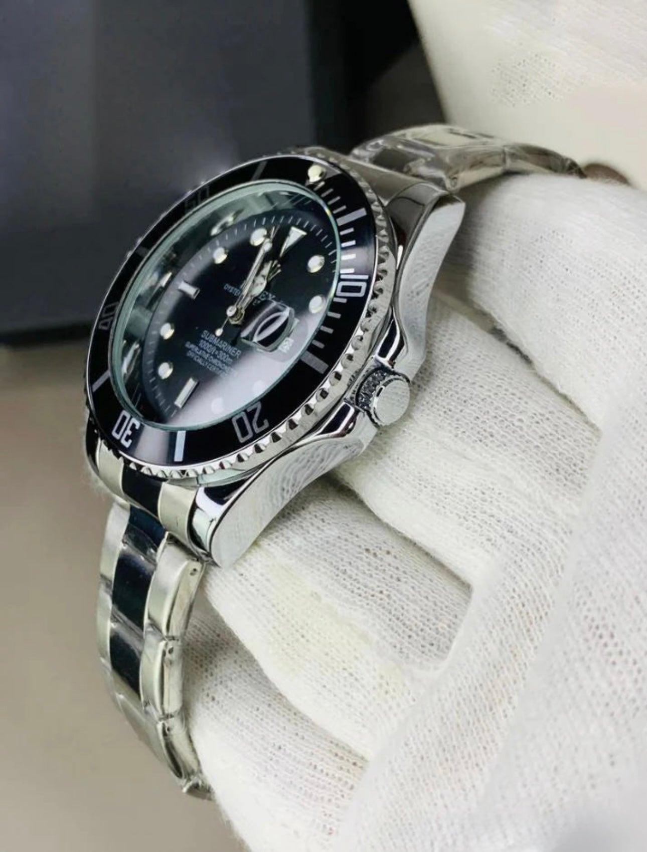 Rolex Submariner Silver - Black Dial Edition