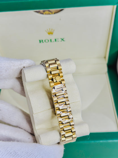 Rolex Royale Day - Date | Golden Diamond Bezel Female Edition