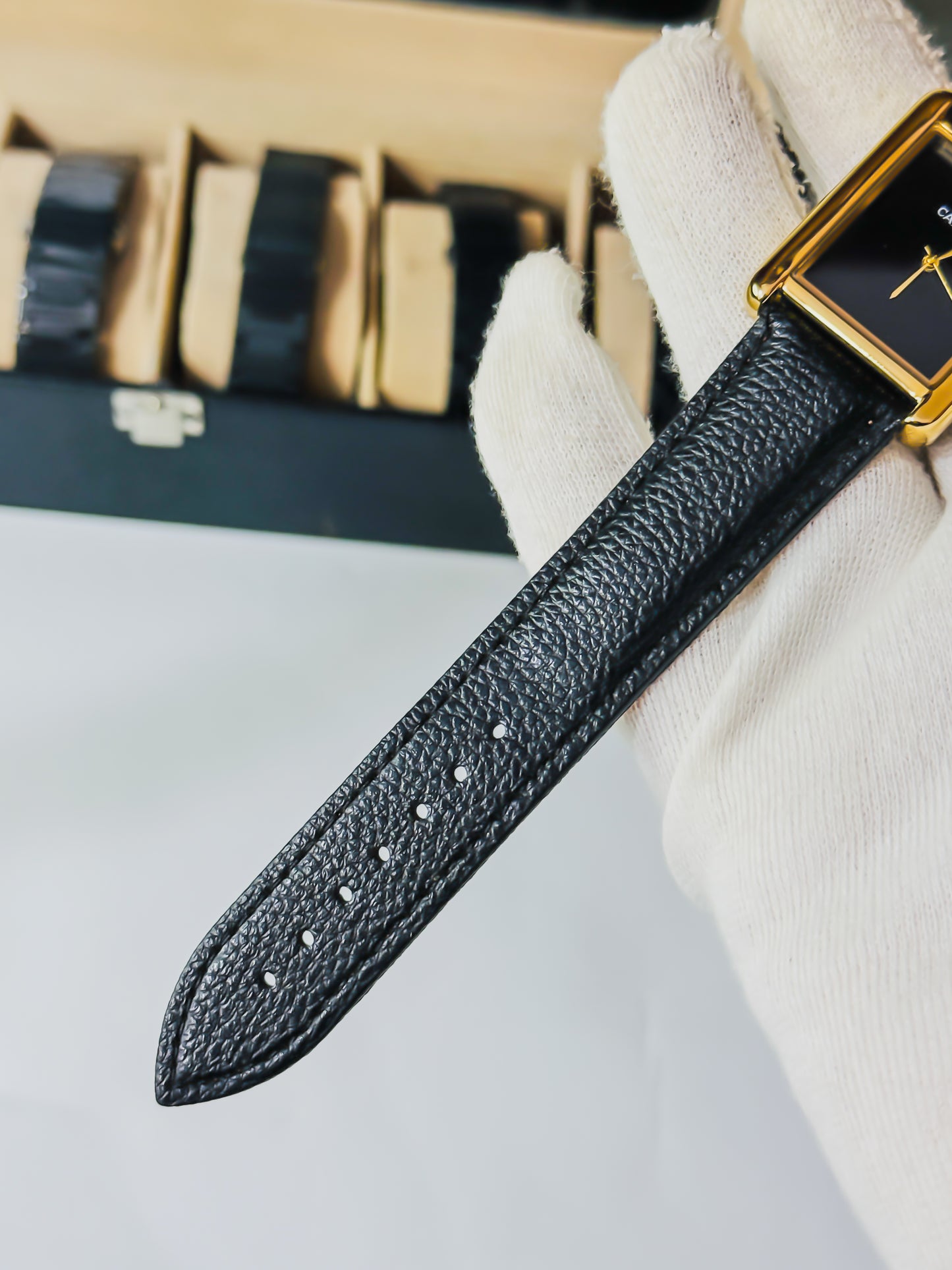 Old Money Tank Watch - Black Leather Edition