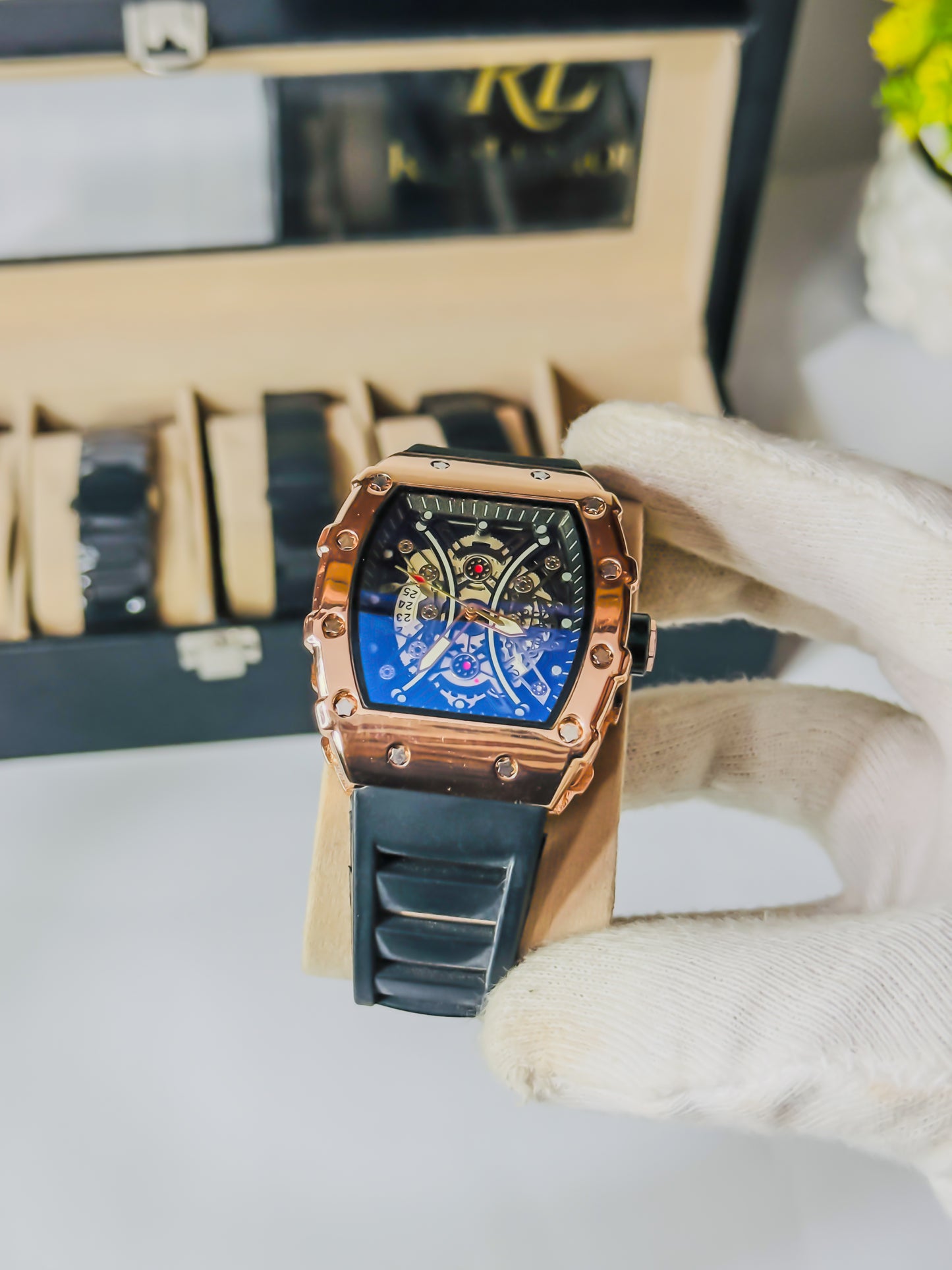RM Premium Model - Golden & Black Edition