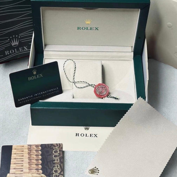 Rolex Signature Premium Box