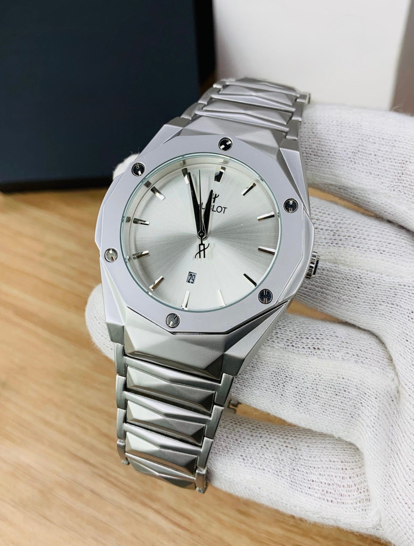 Diamond Cut Plain Dial - White Edition-