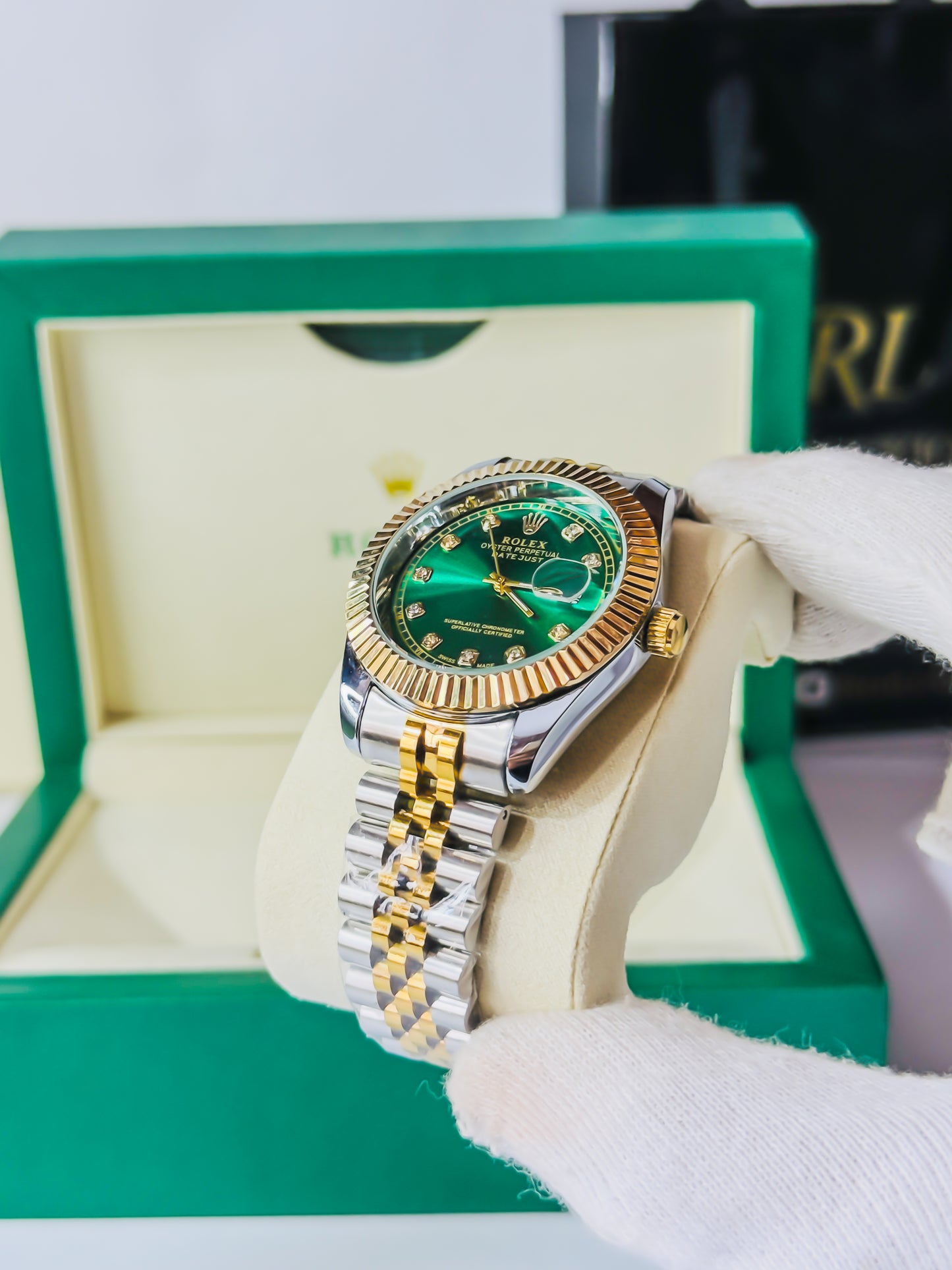 Royale Date Just - Two Tone Green Dial