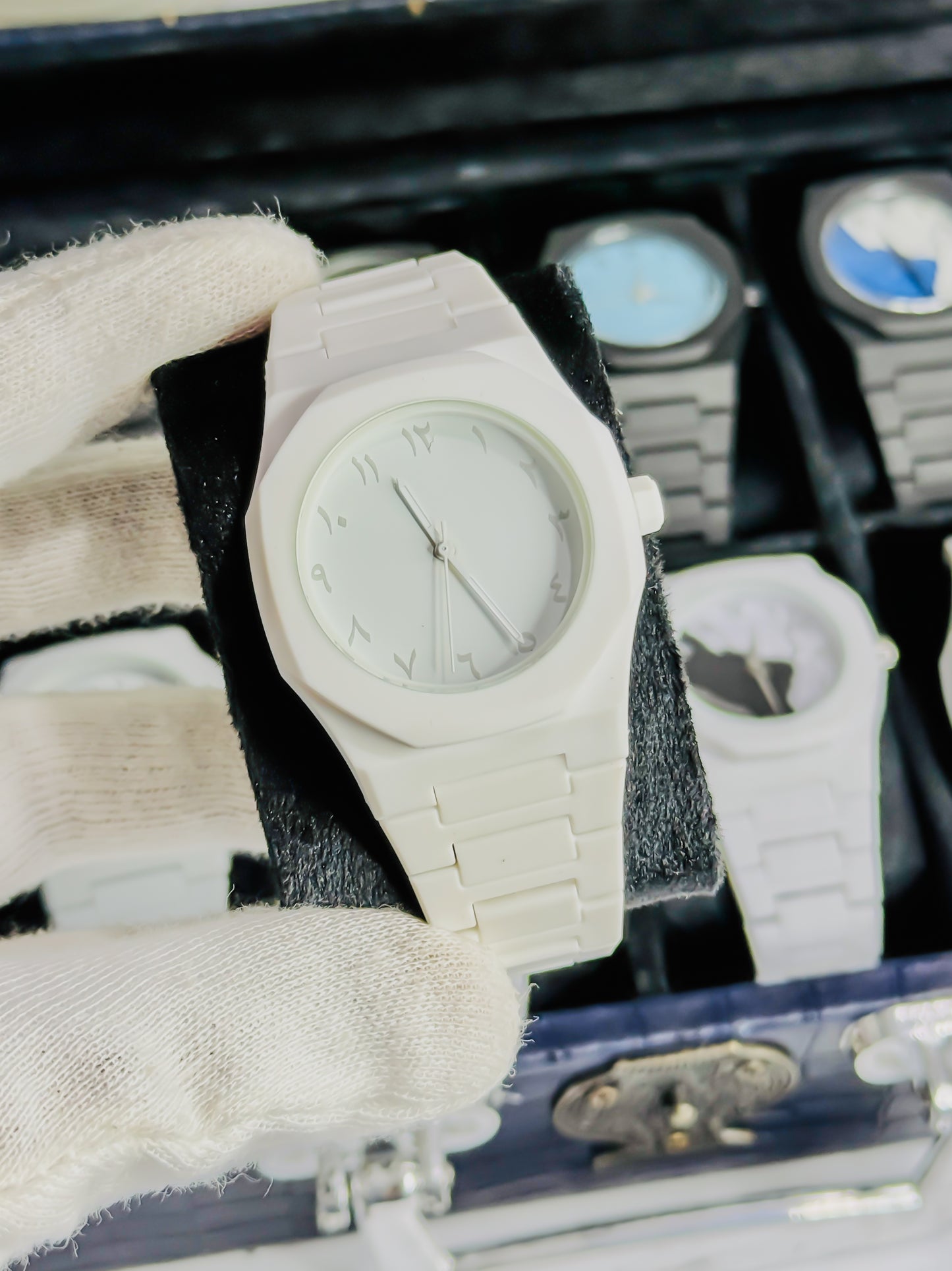 White Arabic Aura Watch