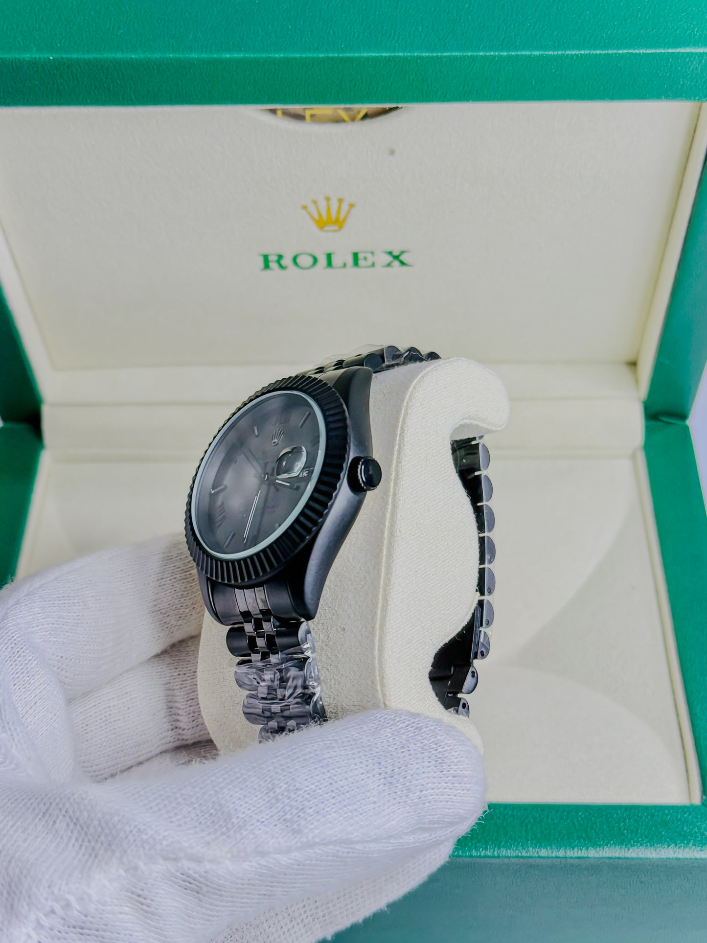 Royale Date Just - Black Roman Dial