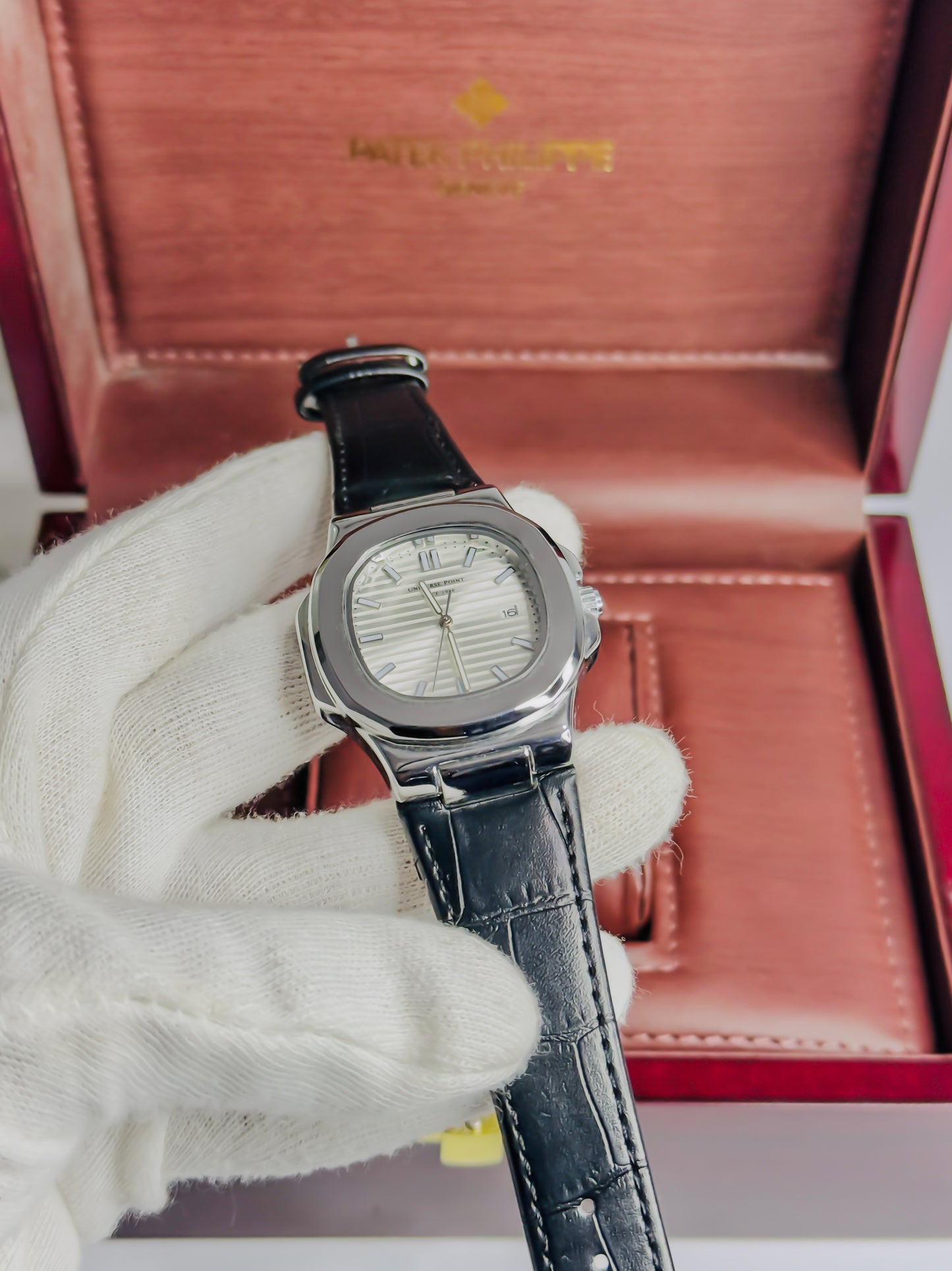 Universe Point Premium Silver - Black Strap Edition
