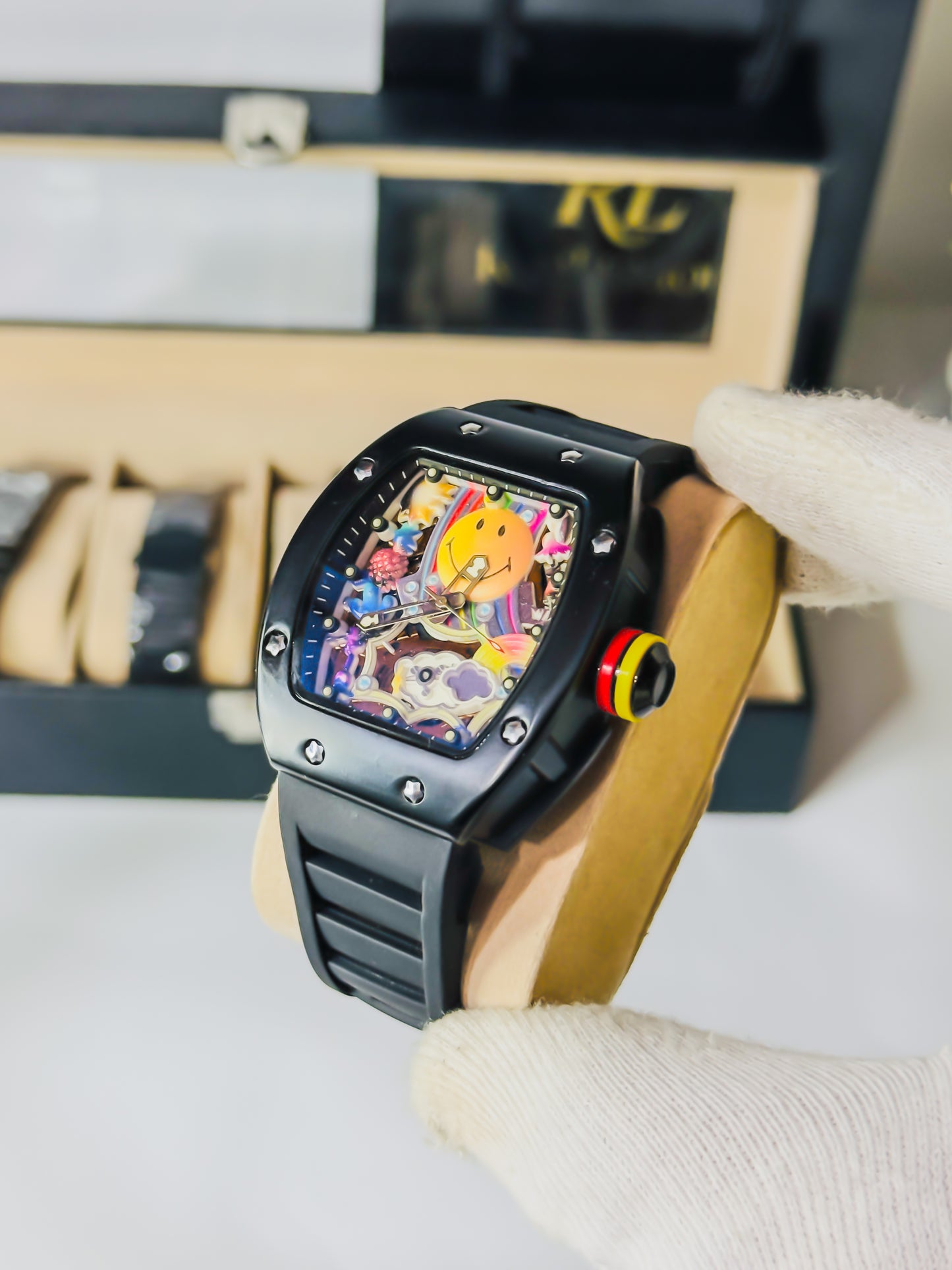 RM Black Smiley - Strap Edition