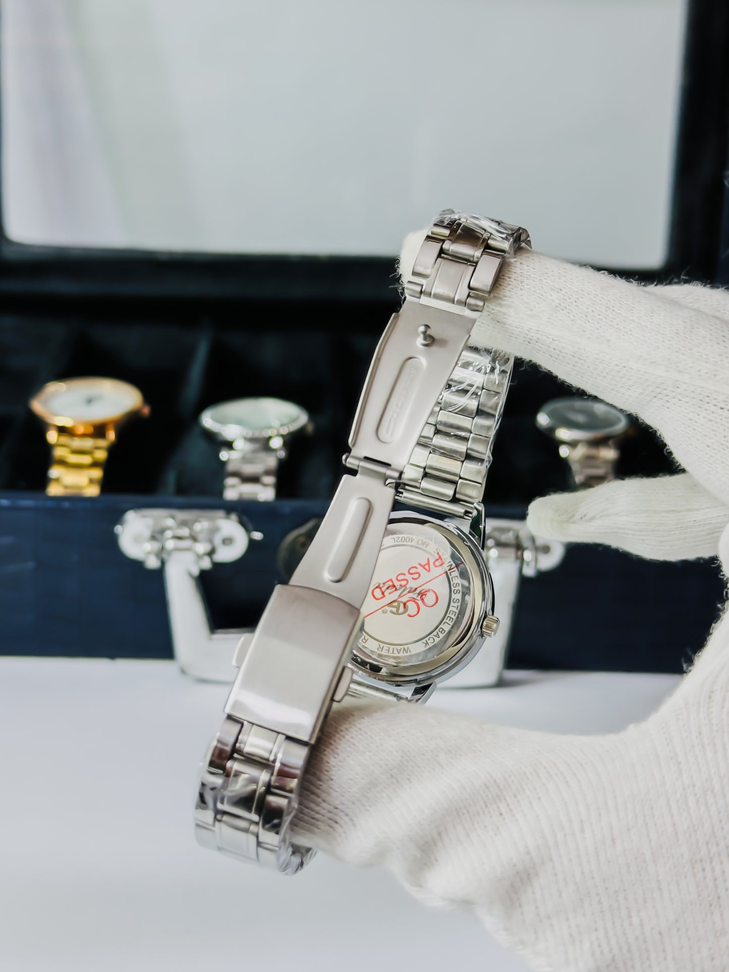 Faleda-l Silver Elegant Diamond Bezel Watch - Women Edition