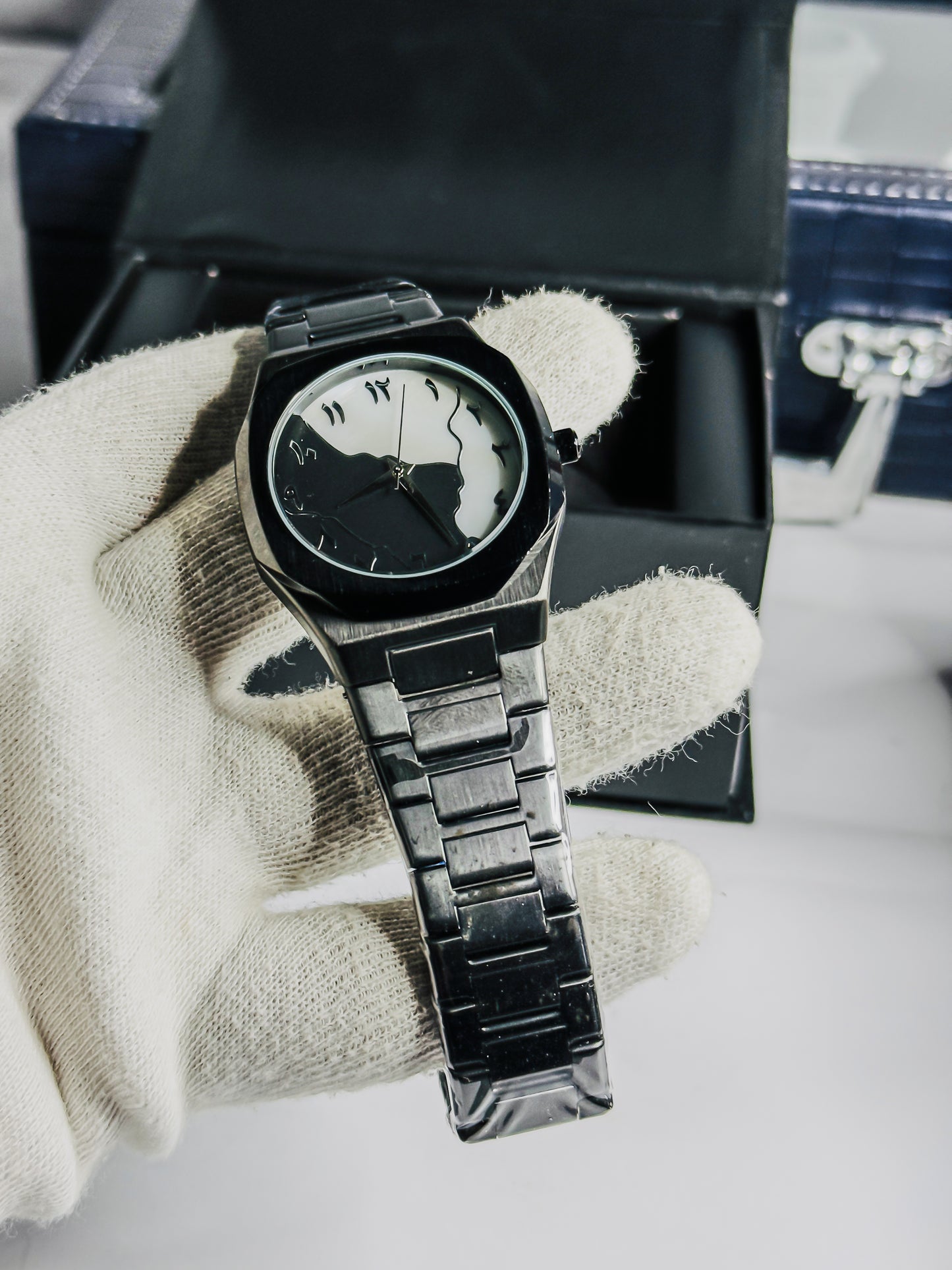 Stainless Steel Arabic Aura - Dual Black & White Dial