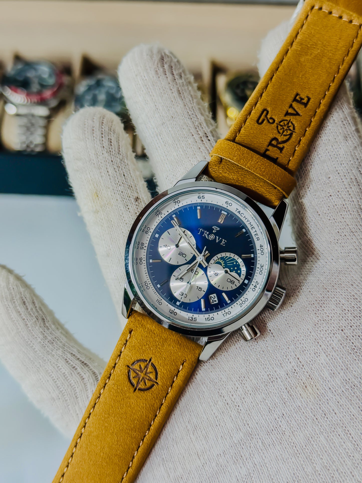 Trove Original - Moon Face Leather Edition
