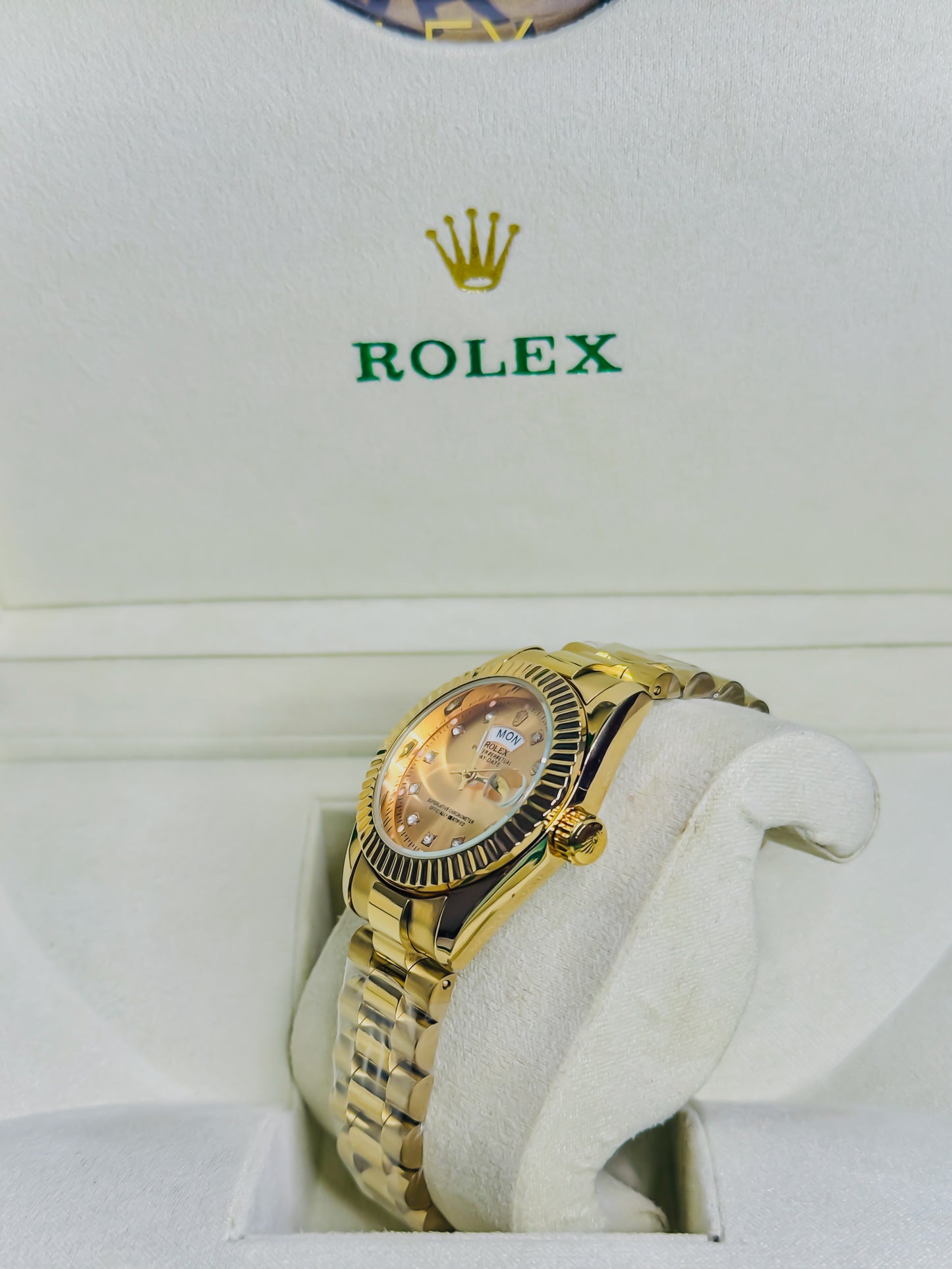 Rolex Royale Day - Date | Golden Female Edition