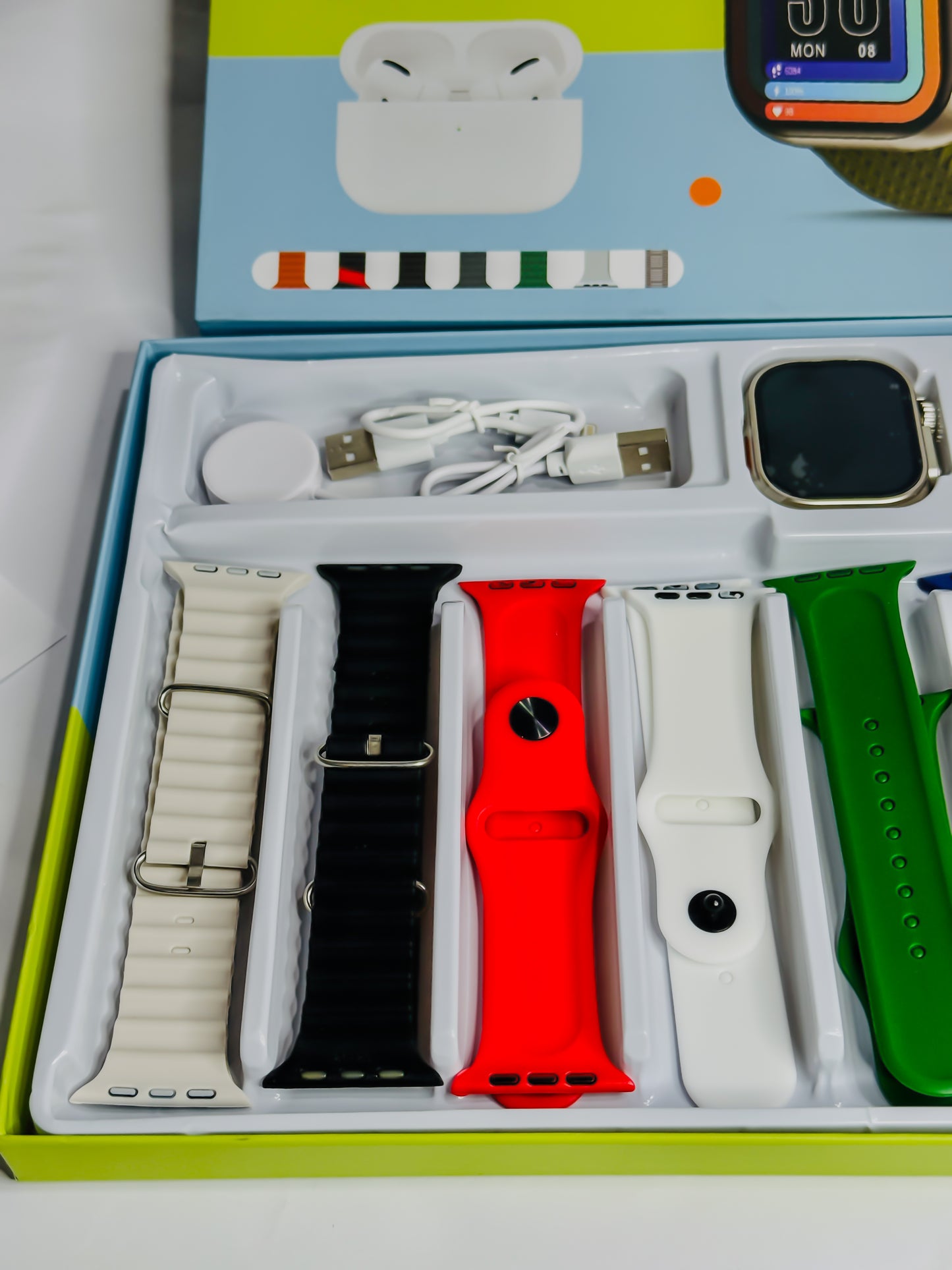 Crown MR 70 - Ultra Smart Watch