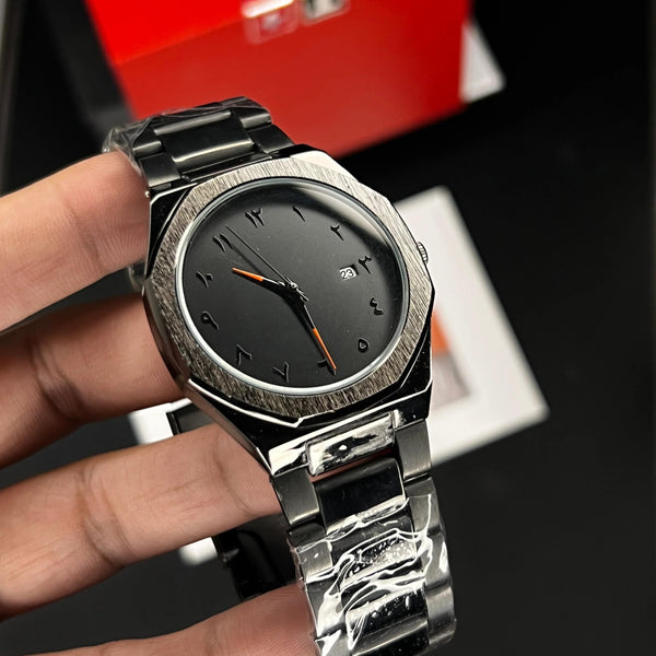 Black Arabic Aura – Date Edition