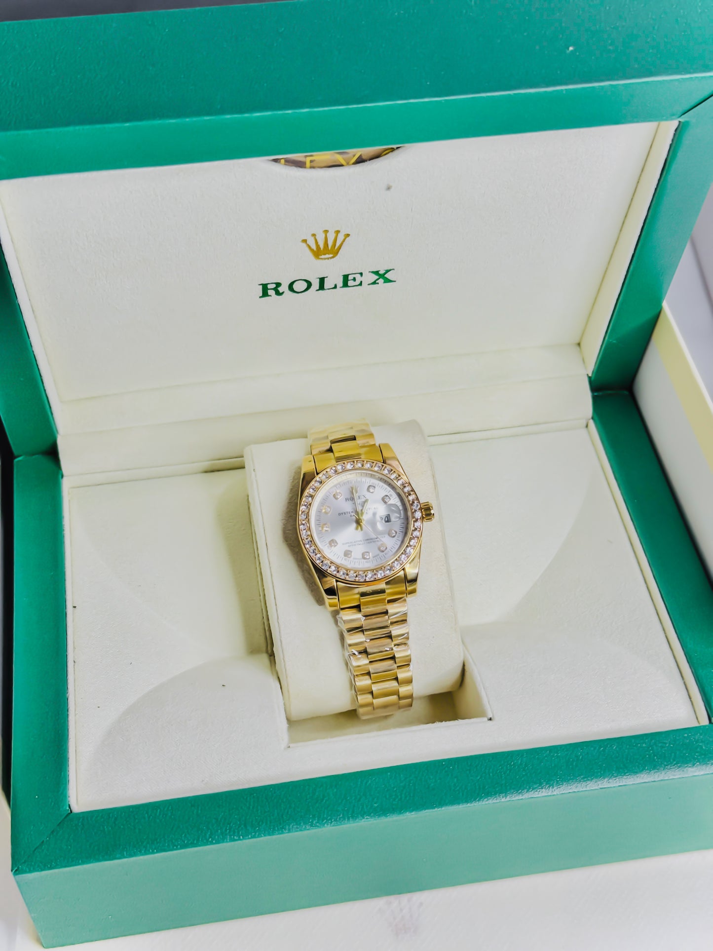 Rolex Royale Day - Date | Golden Diamond Bezel Female Edition